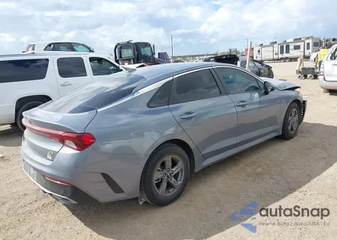 2021 Kia K5 Lxs из США, поврежденный, VIN 5XXG14J27MG047386